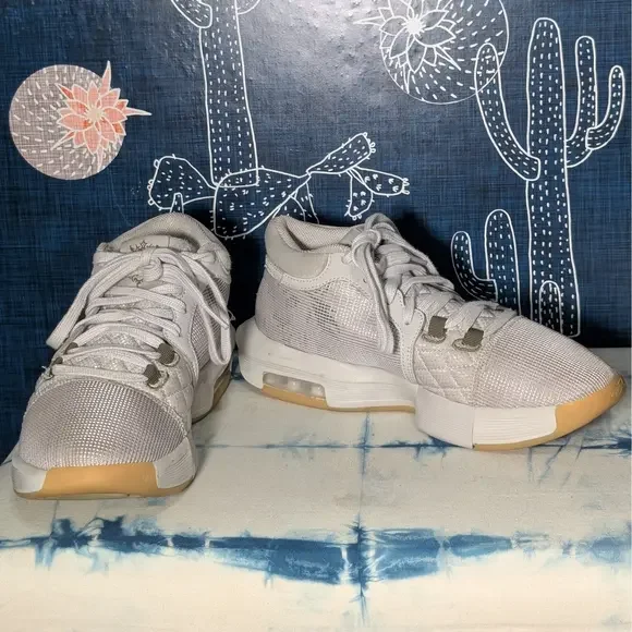 Nike LeBron Witness 8 EP Basketball Shoes Light Iron Ore Men's Size 7.5 - Picture 11 of 15